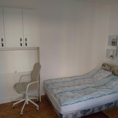 Apartma Ladinka Izola Luaran gambar
