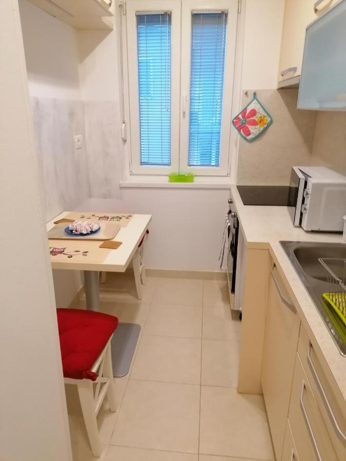 Apartma Ladinka Izola Luaran gambar