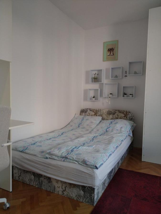 Apartma Ladinka Izola Luaran gambar